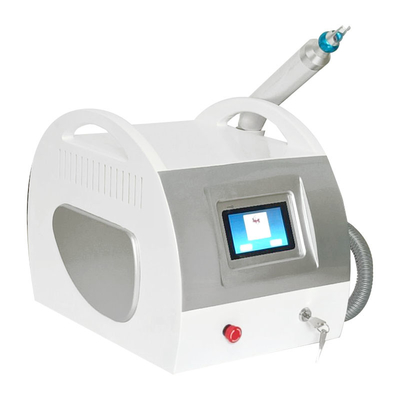 Mini przenośna maszyna do usuwania tatuaży Nd Yag Q Switched Laser For Beauty Salon